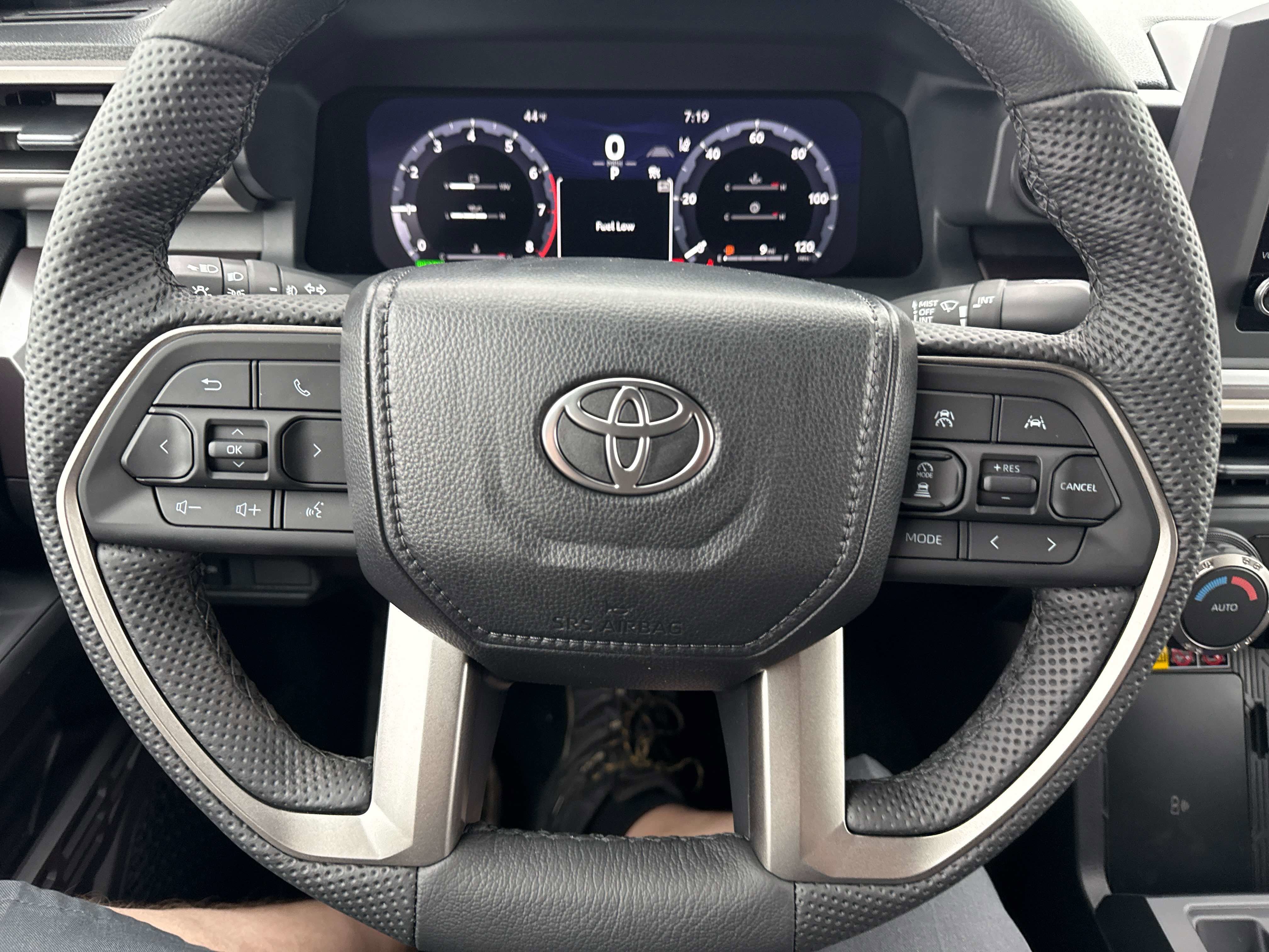 2026 Toyota Tacoma i-FORCE MAX TRD Off-Road i-FORCE MAX