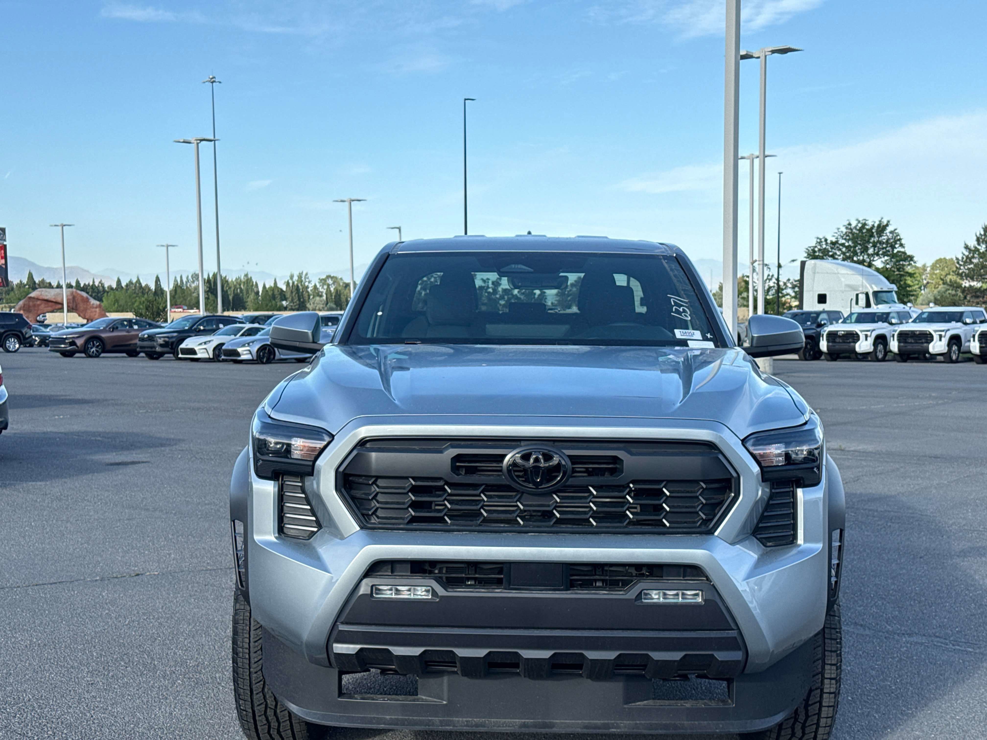 2026 Toyota Tacoma i-FORCE MAX TRD Off-Road i-FORCE MAX