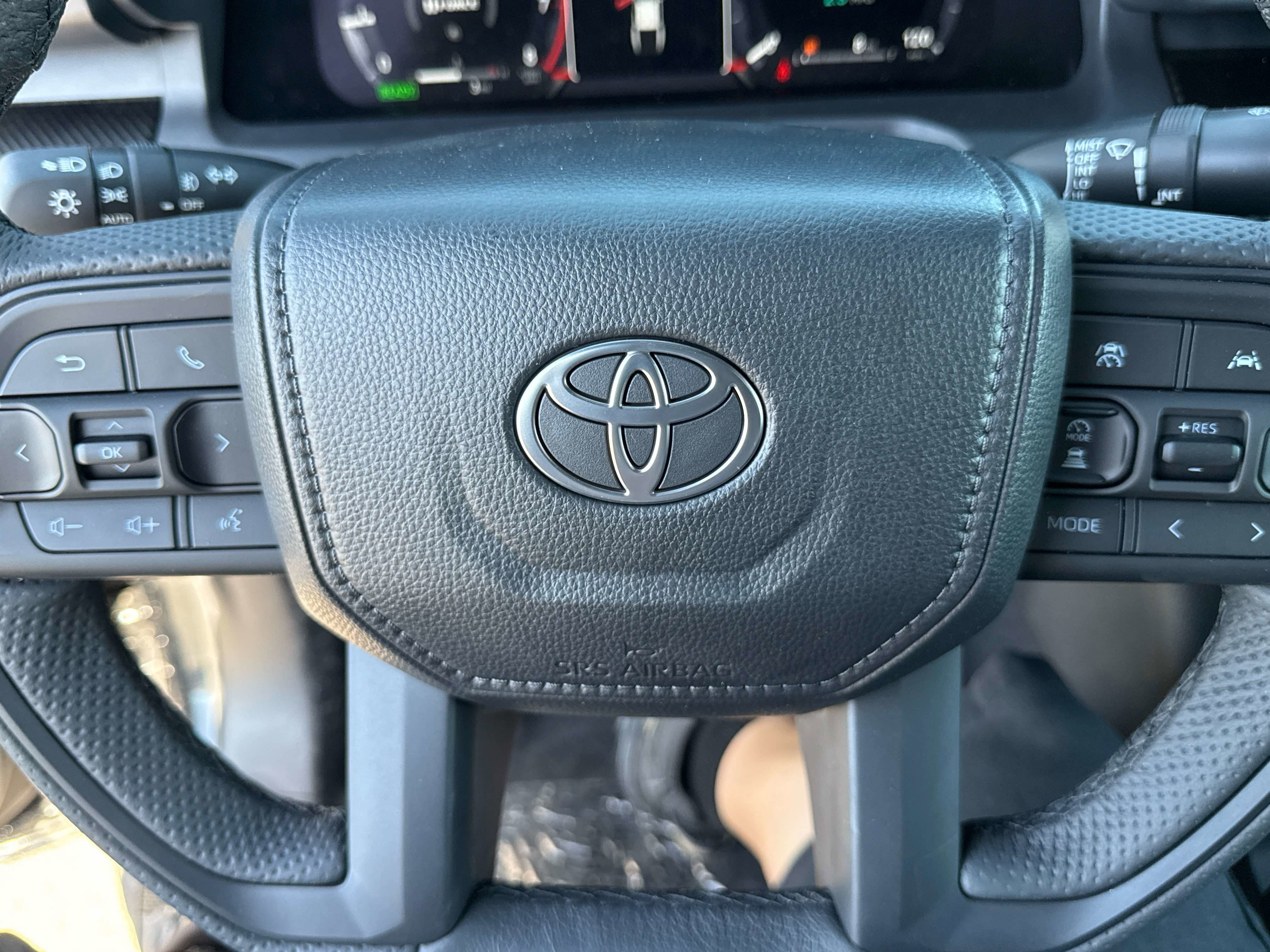 2026 Toyota Tacoma i-FORCE MAX TRD Pro