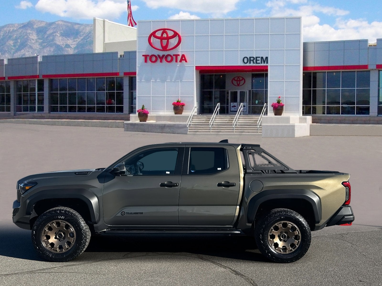 2026 Toyota Tacoma i-FORCE MAX Trailhunter