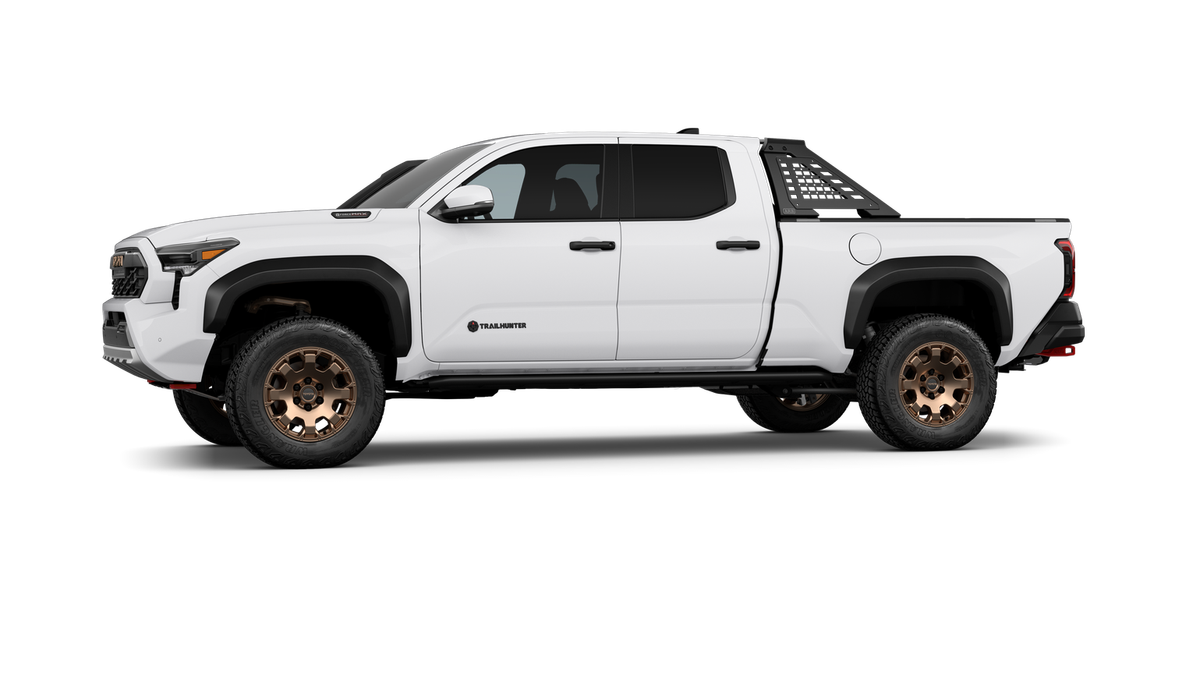 2026 Toyota Tacoma i-FORCE MAX Trailhunter