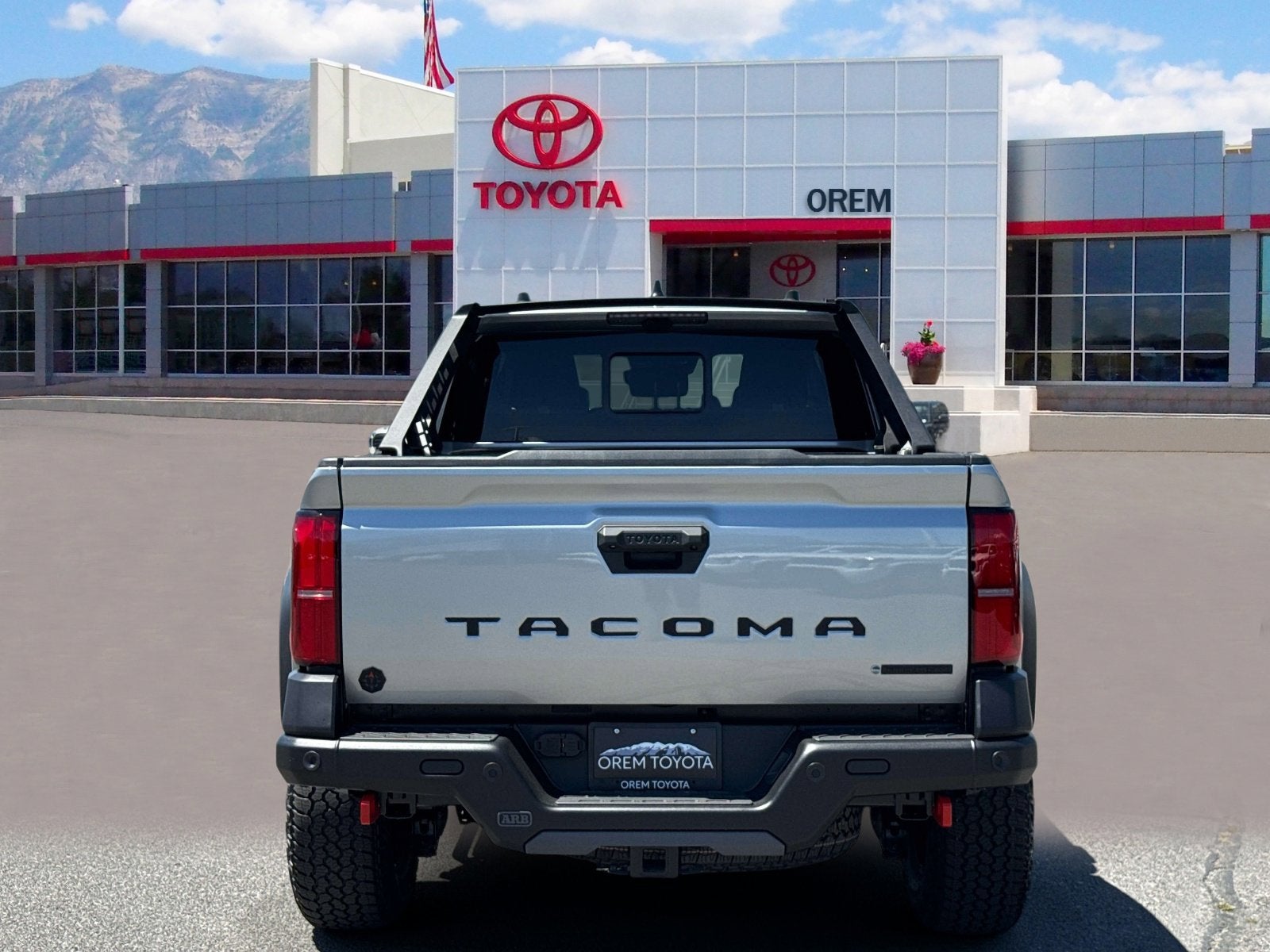 2026 Toyota Tacoma i-FORCE MAX Trailhunter