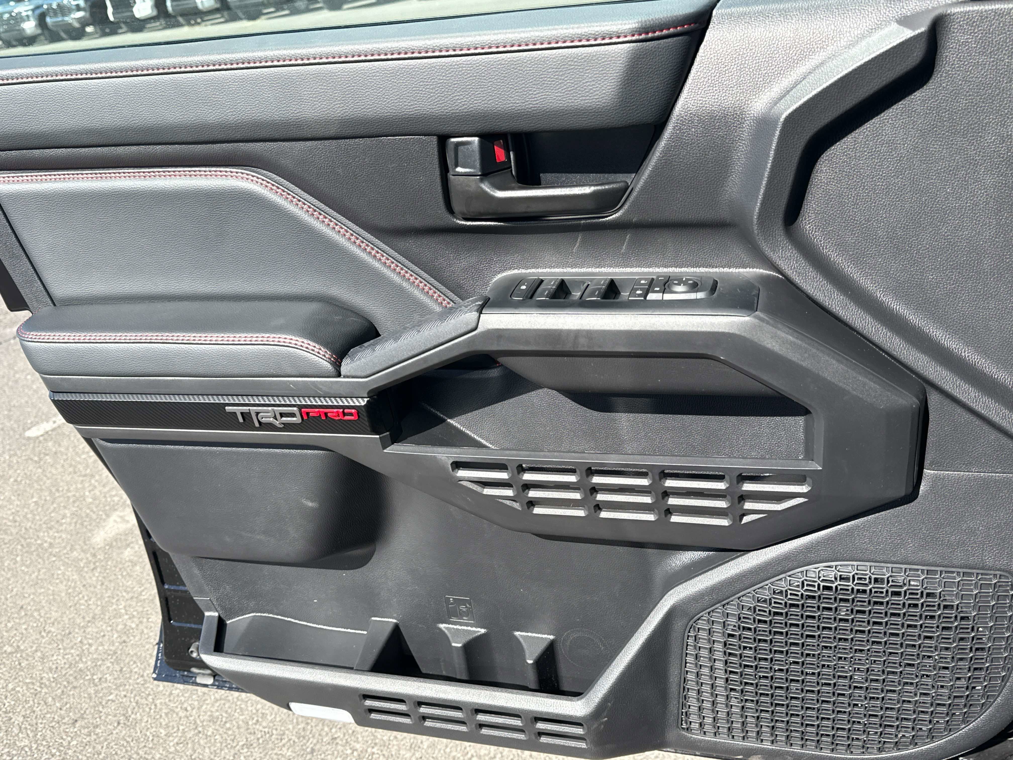 2026 Toyota Tacoma i-FORCE MAX TRD Pro
