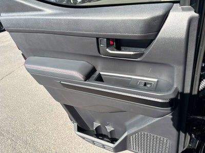 2026 Toyota Tacoma i-FORCE MAX TRD Pro