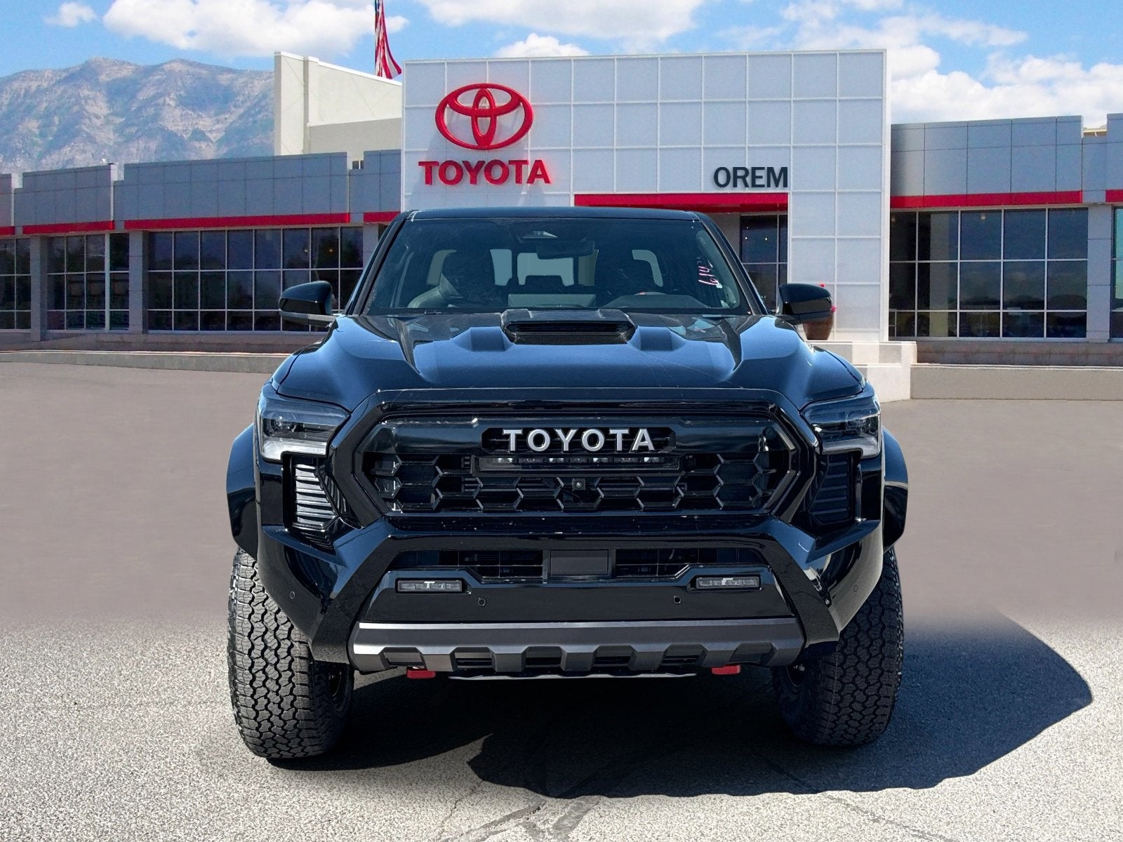 2026 Toyota Tacoma i-FORCE MAX TRD Pro
