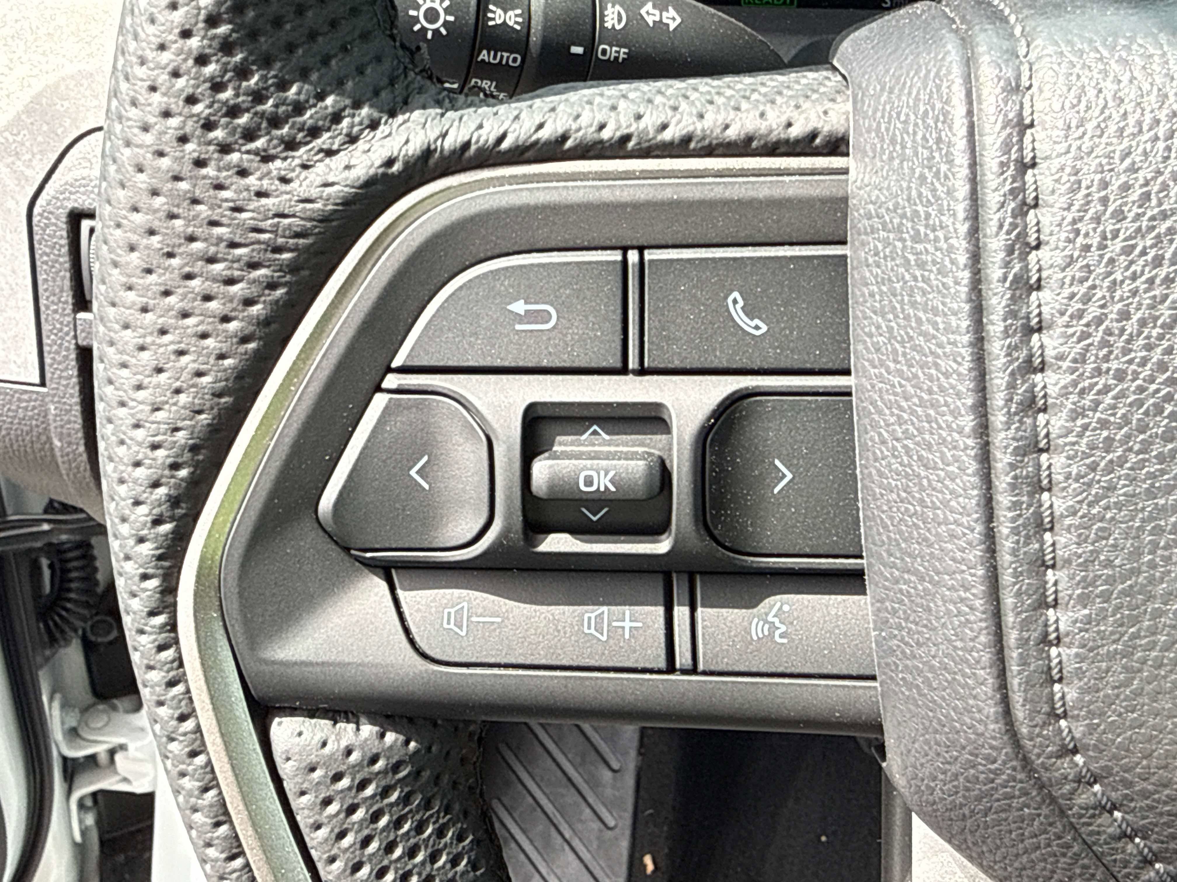 2026 Toyota Tacoma i-FORCE MAX Trailhunter