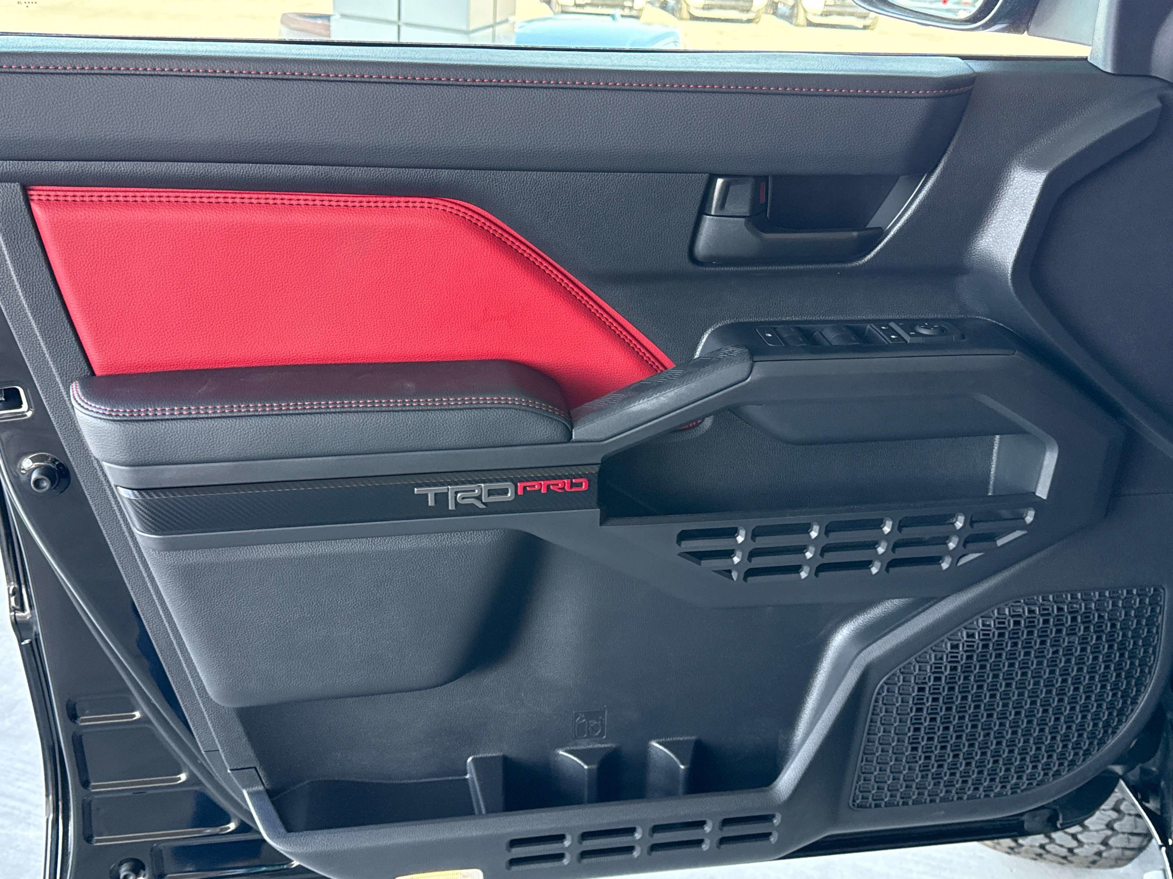2026 Toyota Tacoma i-FORCE MAX TRD Pro