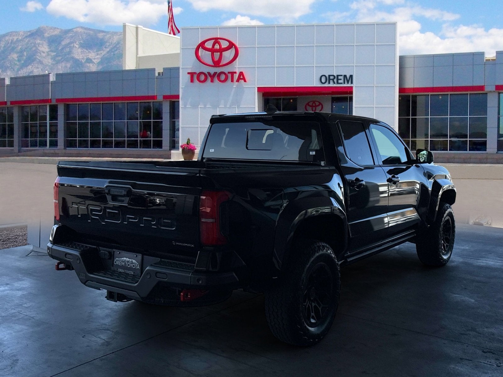 2026 Toyota Tacoma i-FORCE MAX TRD Pro