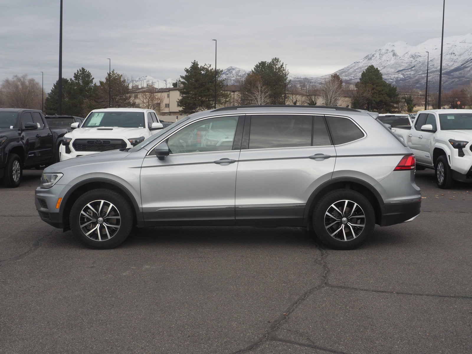 2021 Volkswagen Tiguan SE