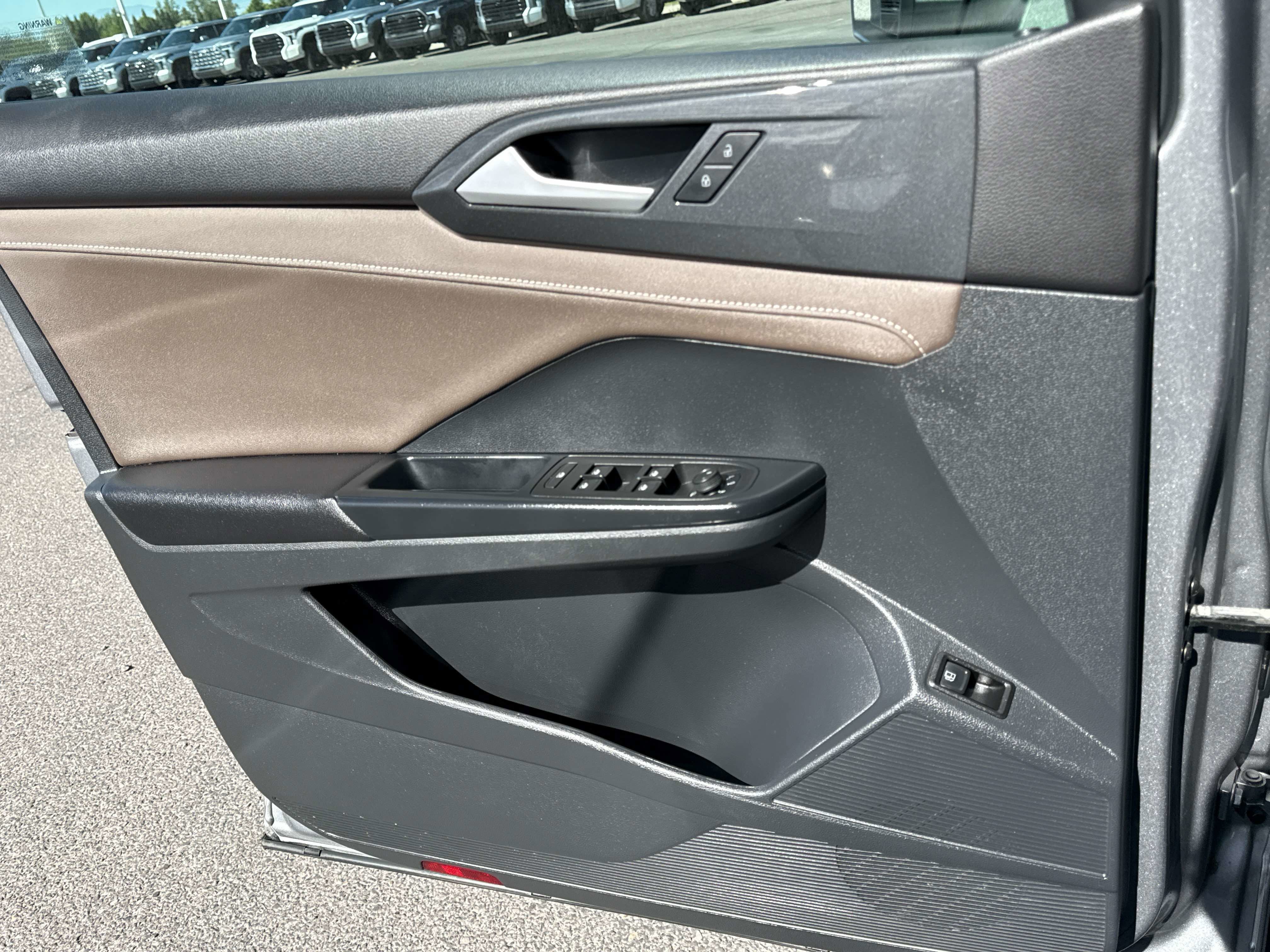 2023 Volkswagen Taos SEL