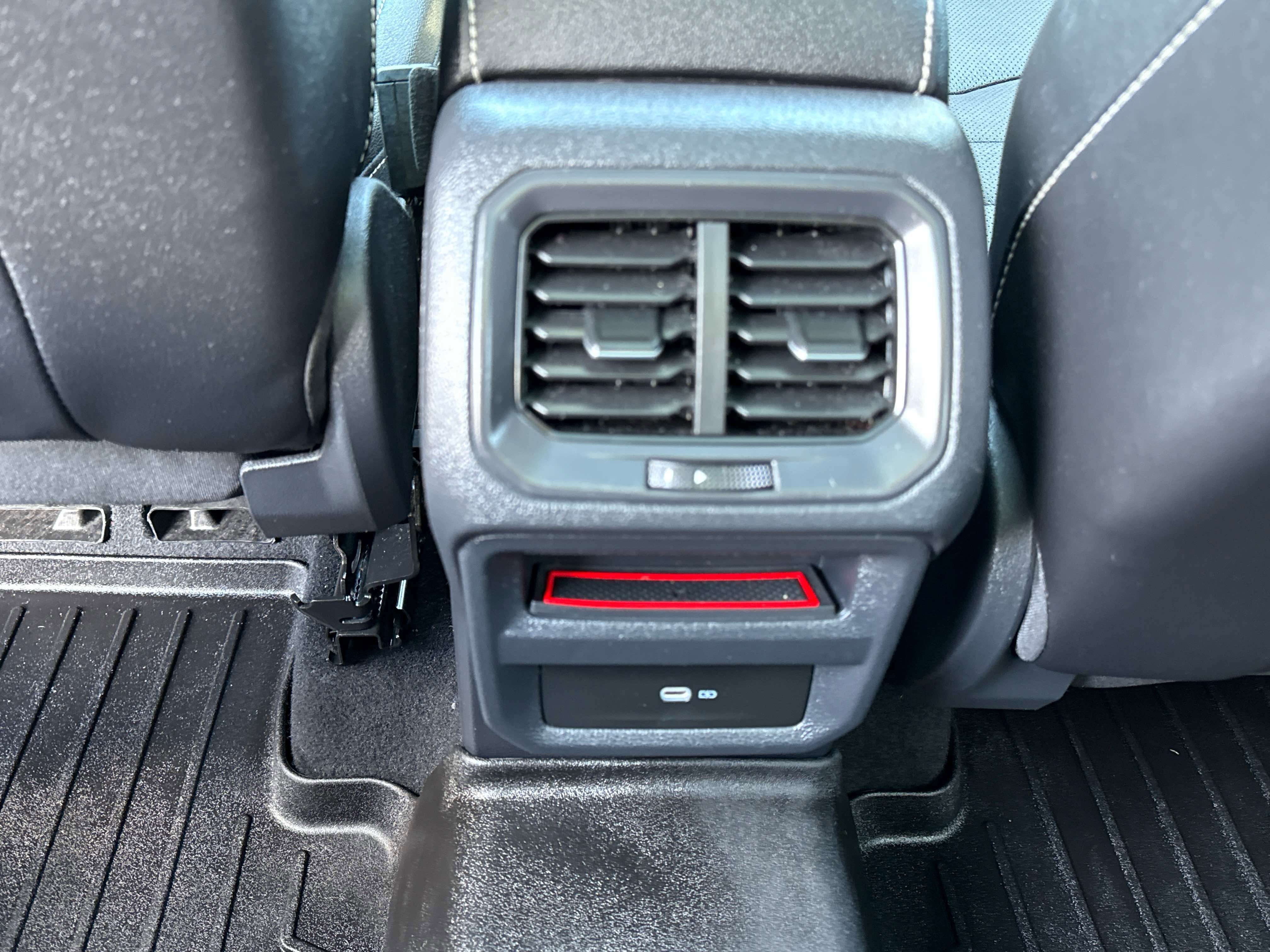 2023 Volkswagen Taos SEL