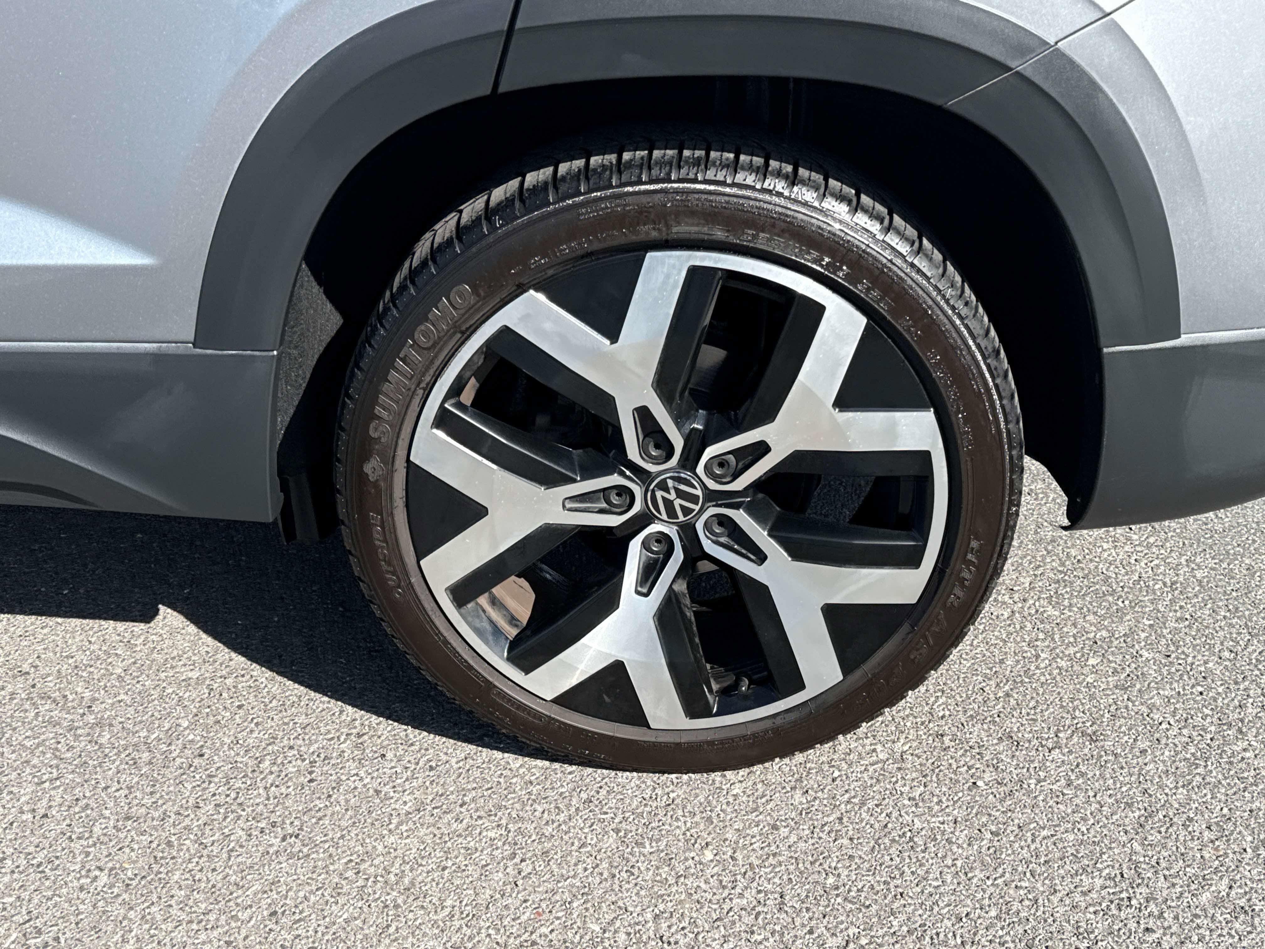 2023 Volkswagen Taos SEL