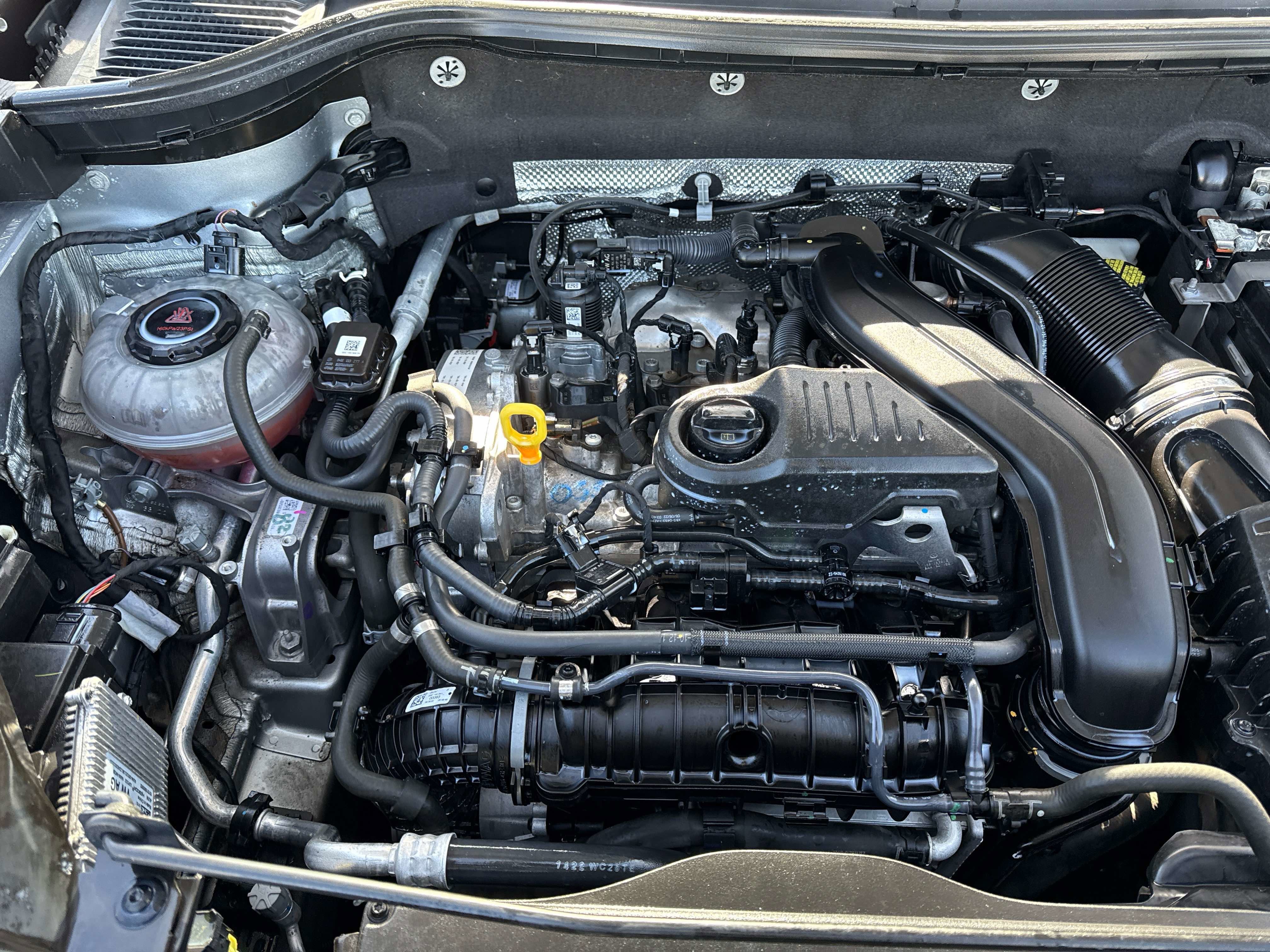 2023 Volkswagen Taos SEL