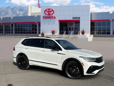 2022 Volkswagen Tiguan SE R-Line Black