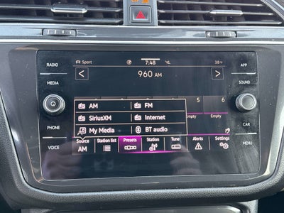 2022 Volkswagen Tiguan SE R-Line Black