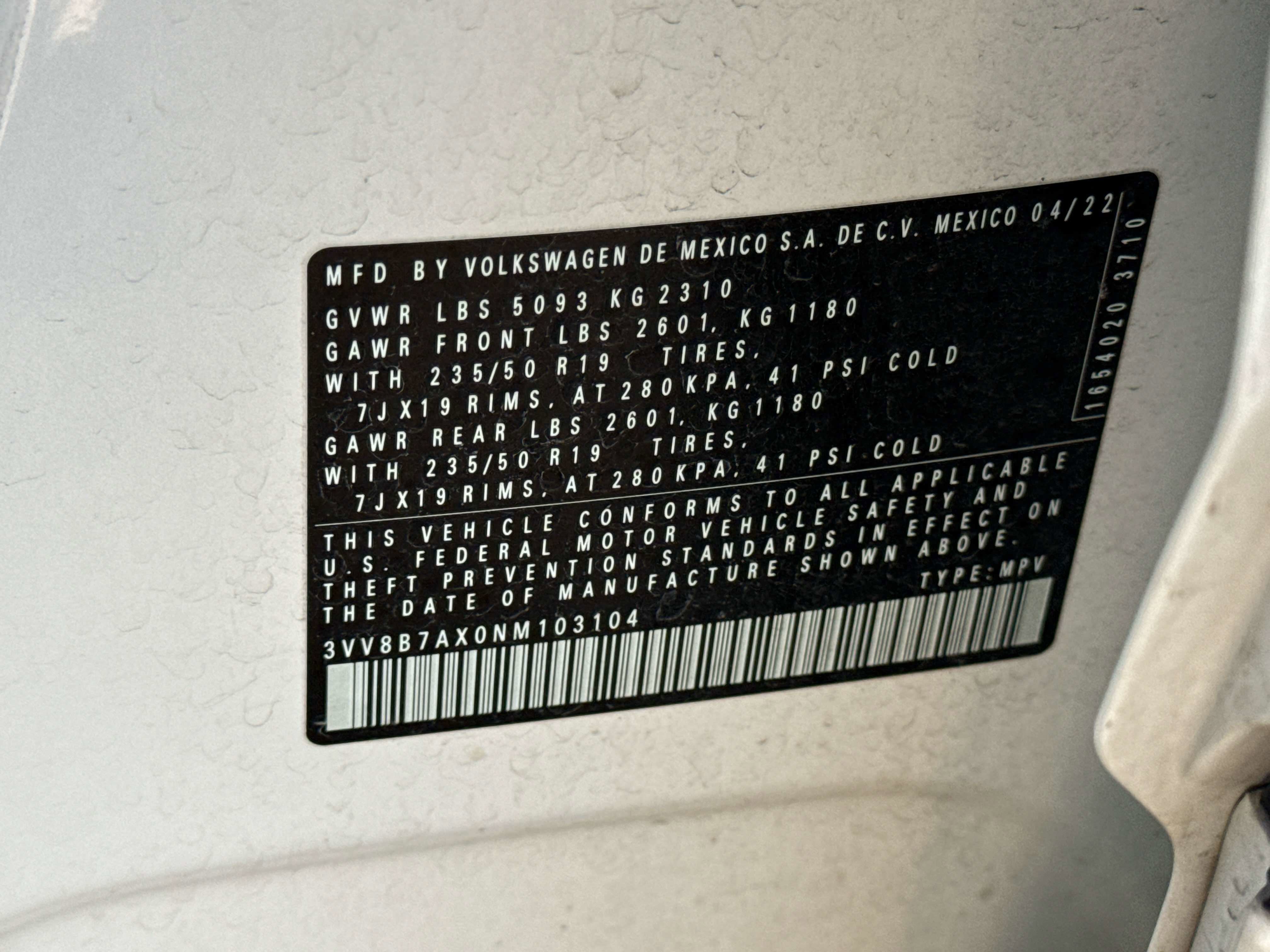 2022 Volkswagen Tiguan SE R-Line Black