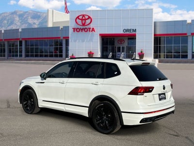2022 Volkswagen Tiguan SE R-Line Black