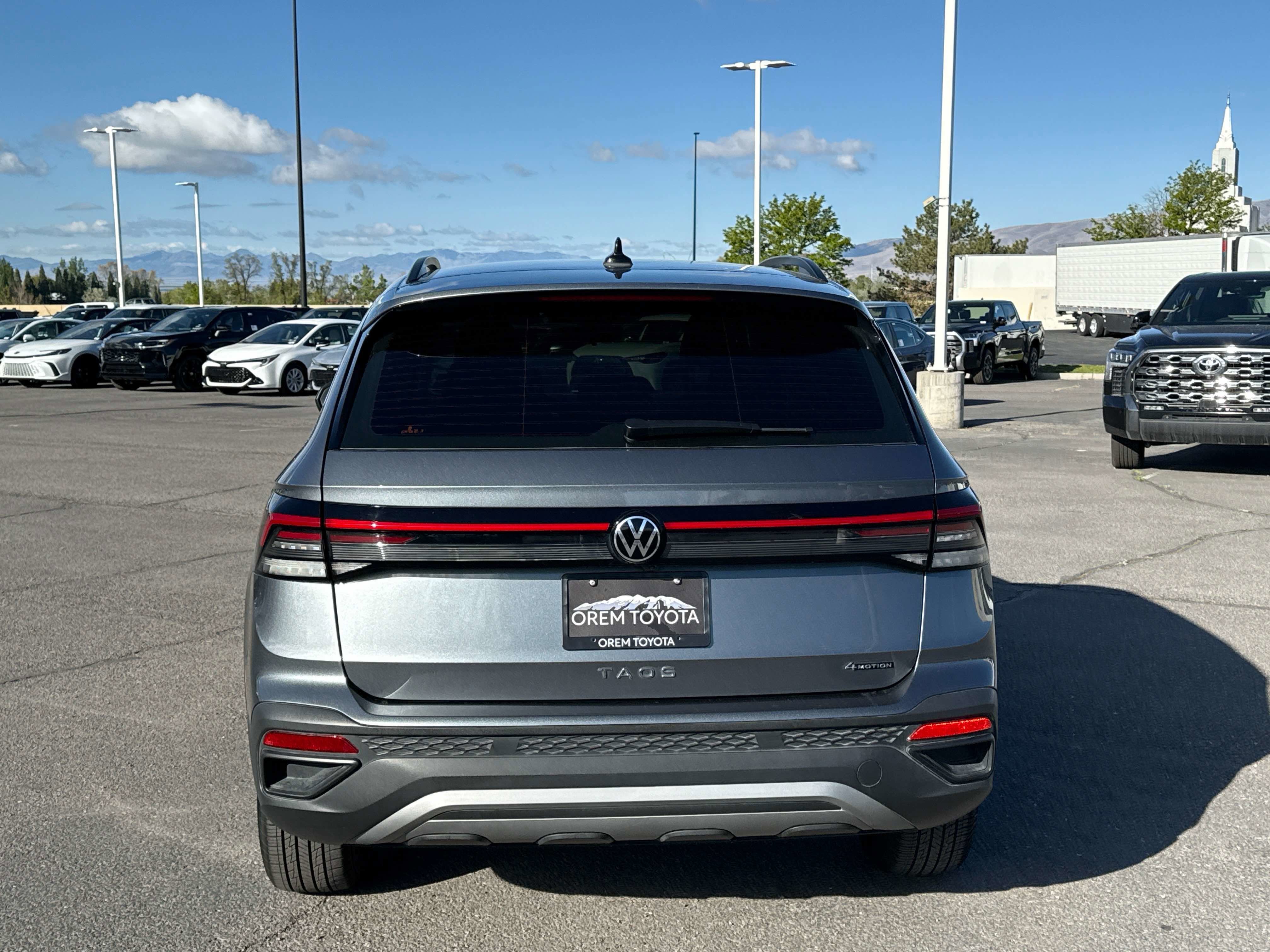 2025 Volkswagen Taos S