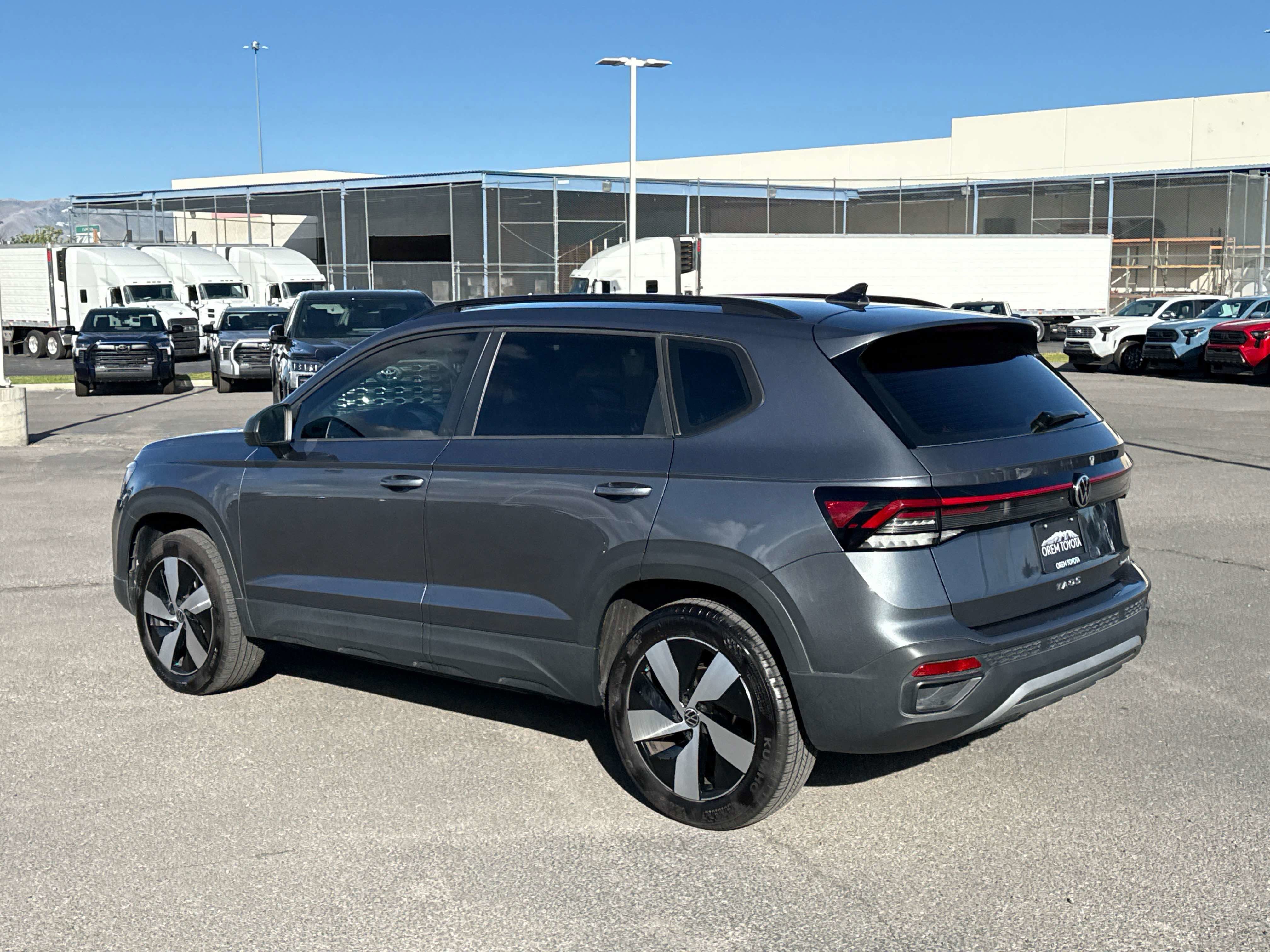 2025 Volkswagen Taos S