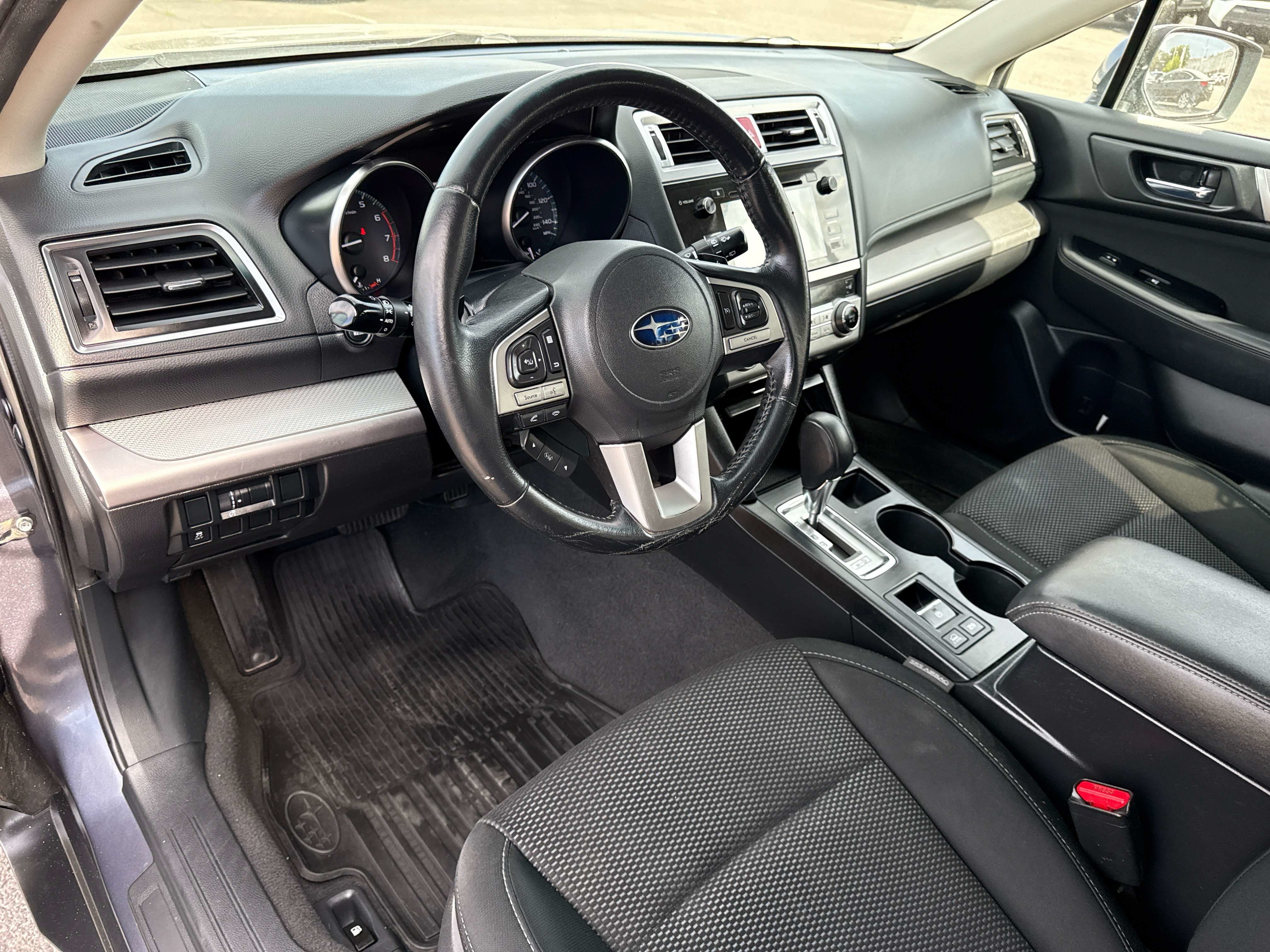 2015 Subaru Outback Premium - Photo 10