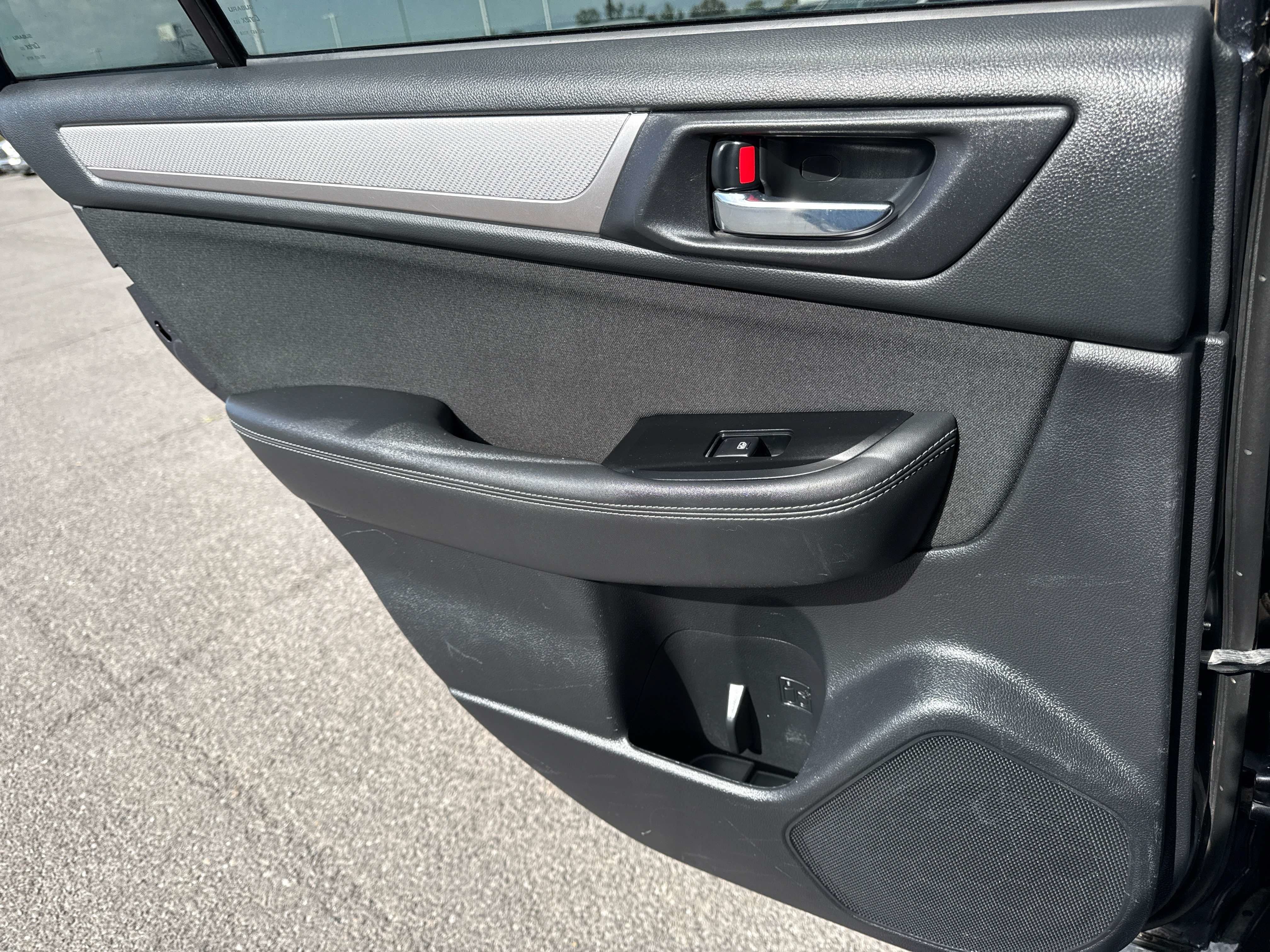 2015 Subaru Outback Premium - Photo 15
