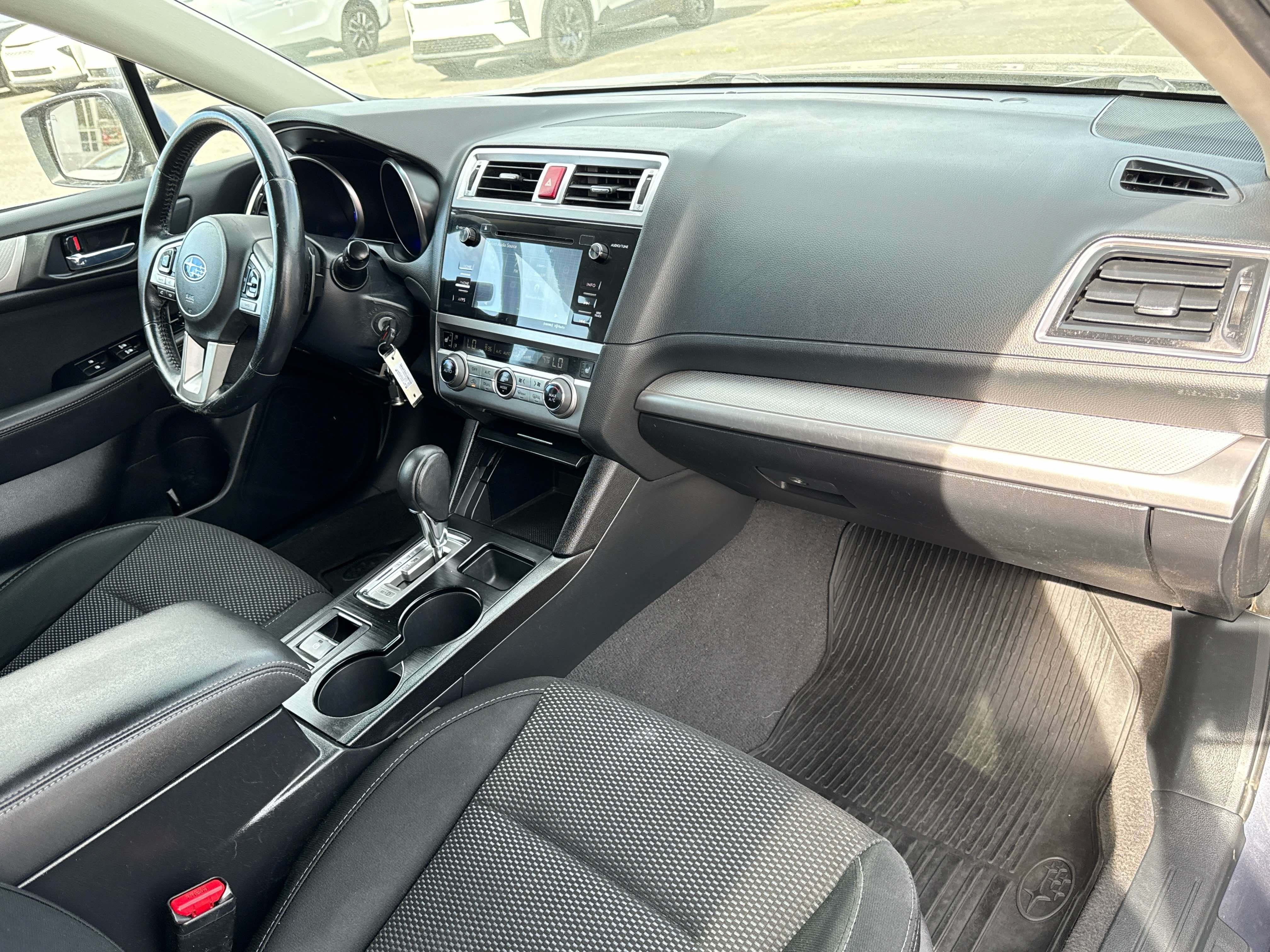 2015 Subaru Outback Premium - Photo 20
