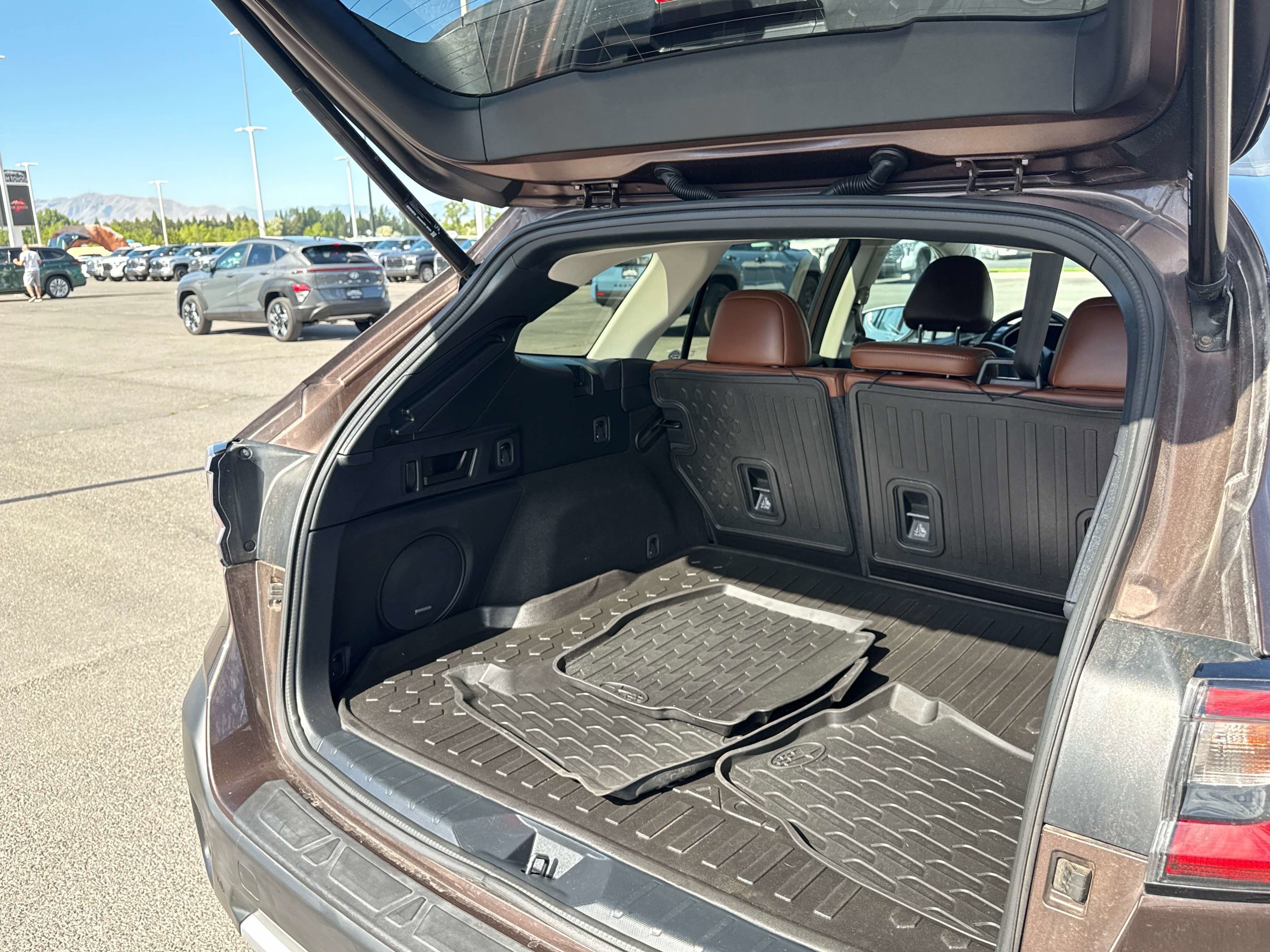 2021 Subaru Outback Touring XT