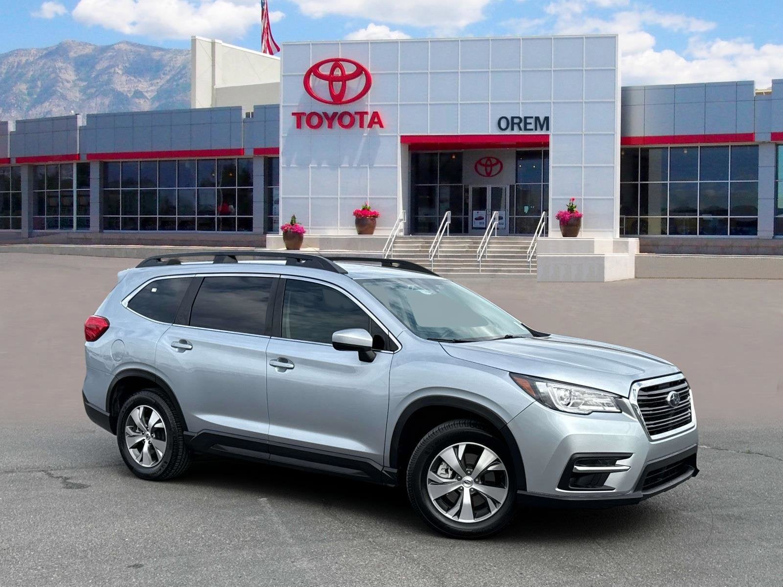 2022 Subaru Ascent Premium 8 Passenger's photo