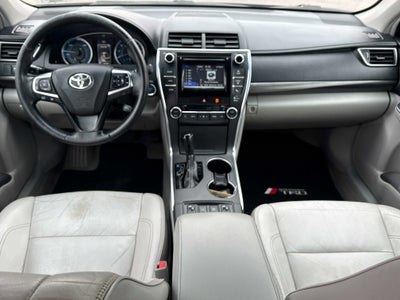 2015 Toyota CAMRY XLE