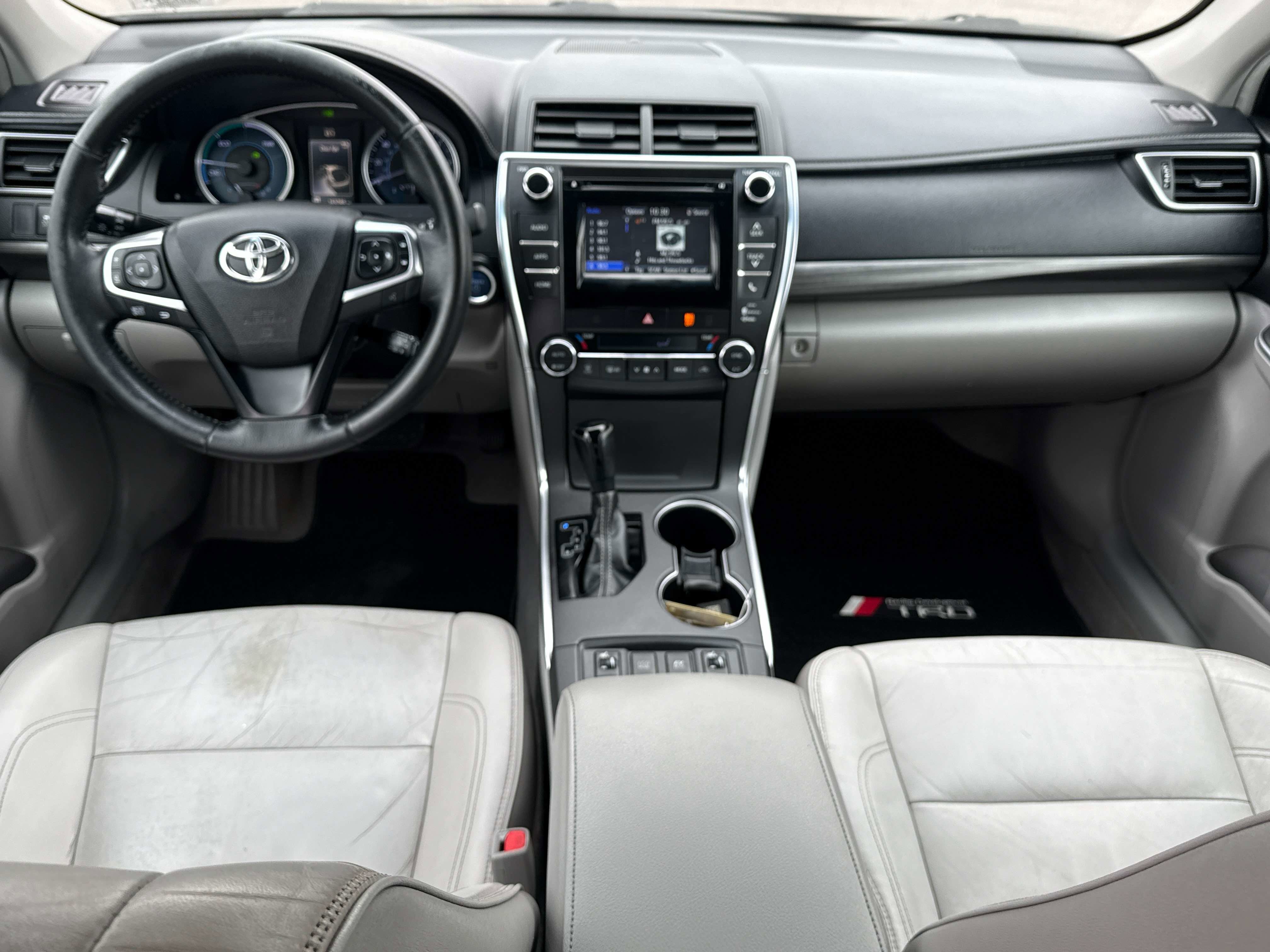 2015 Toyota CAMRY XLE