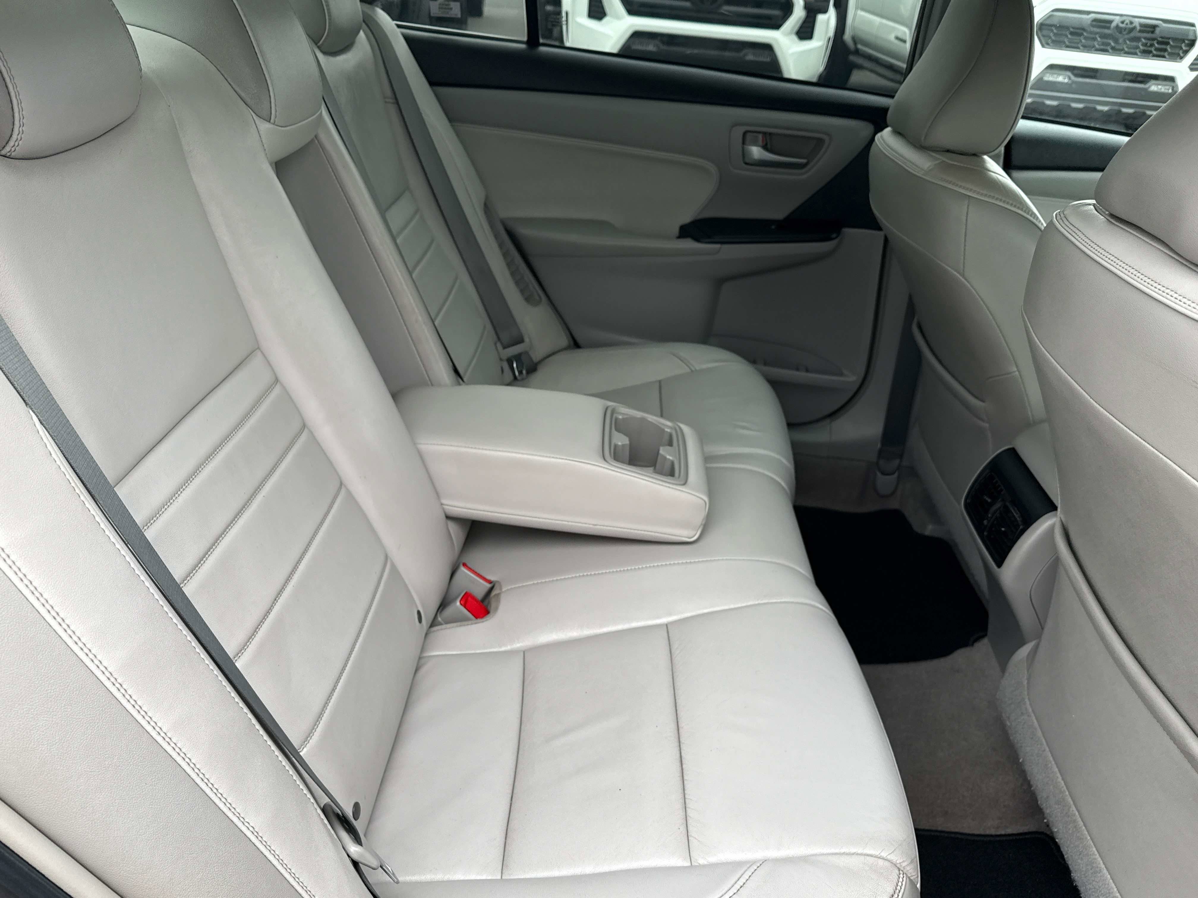 2015 Toyota CAMRY XLE