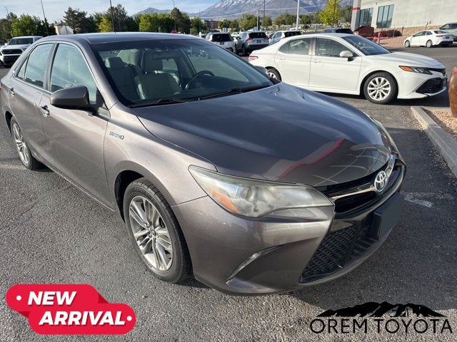 2016 Toyota CAMRY SE