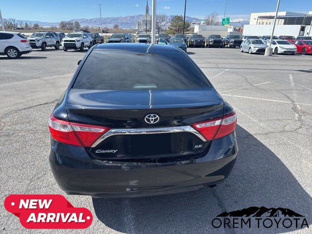 2017 Toyota CAMRY SE