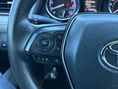 2020 Toyota CAMRY LE