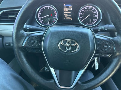 2020 Toyota CAMRY LE