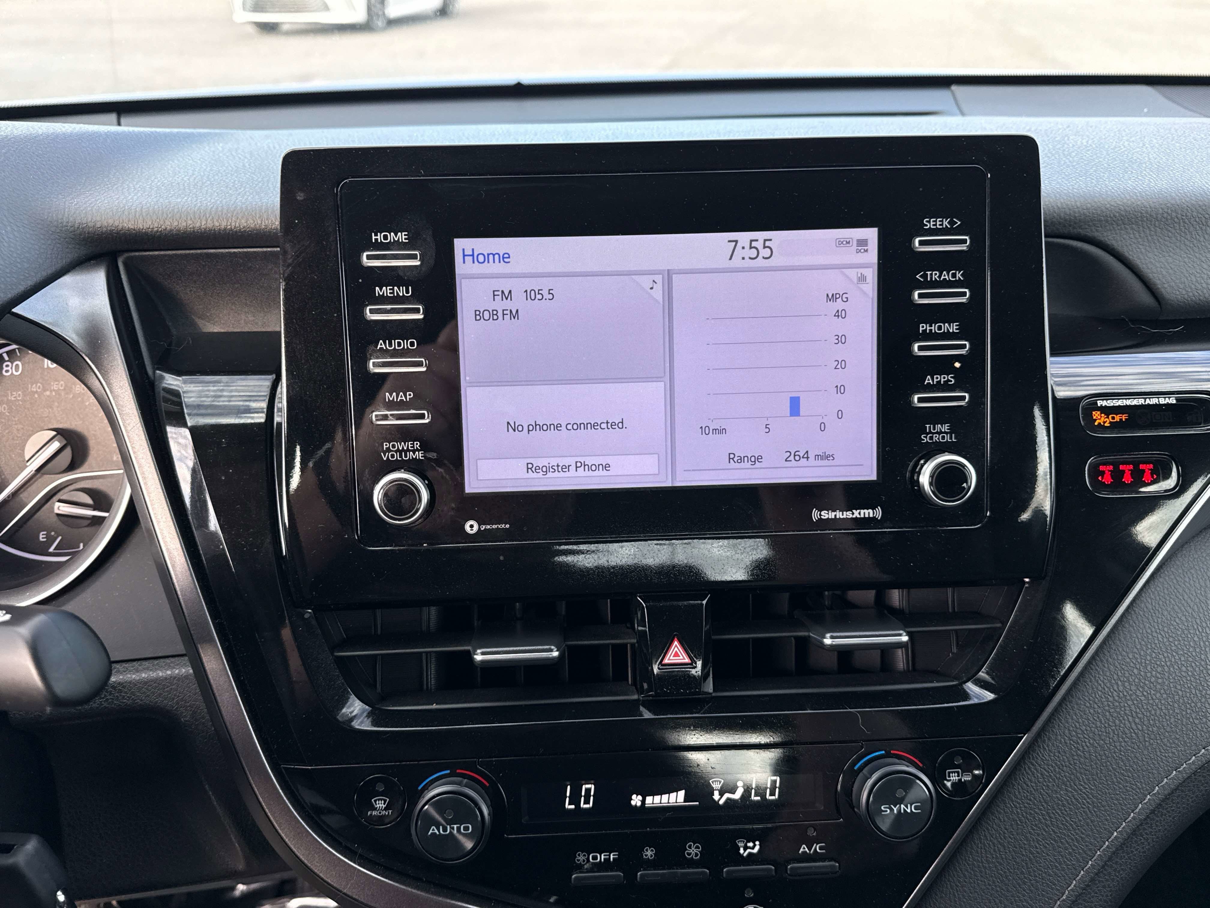 2024 Toyota CAMRY LE