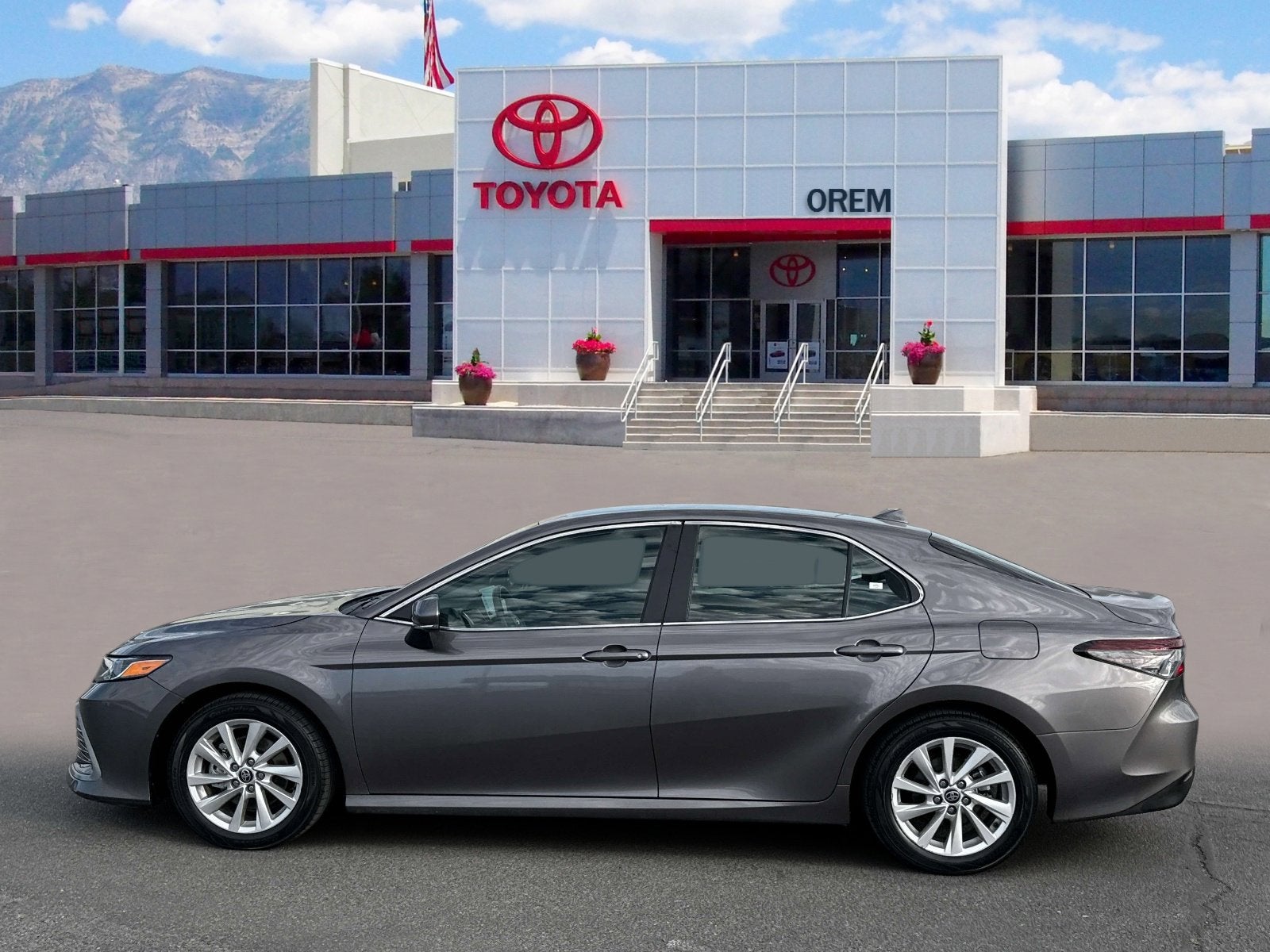 2024 Toyota CAMRY LE