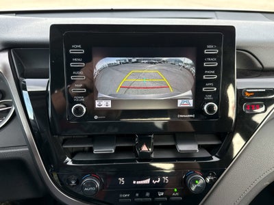 2024 Toyota CAMRY LE