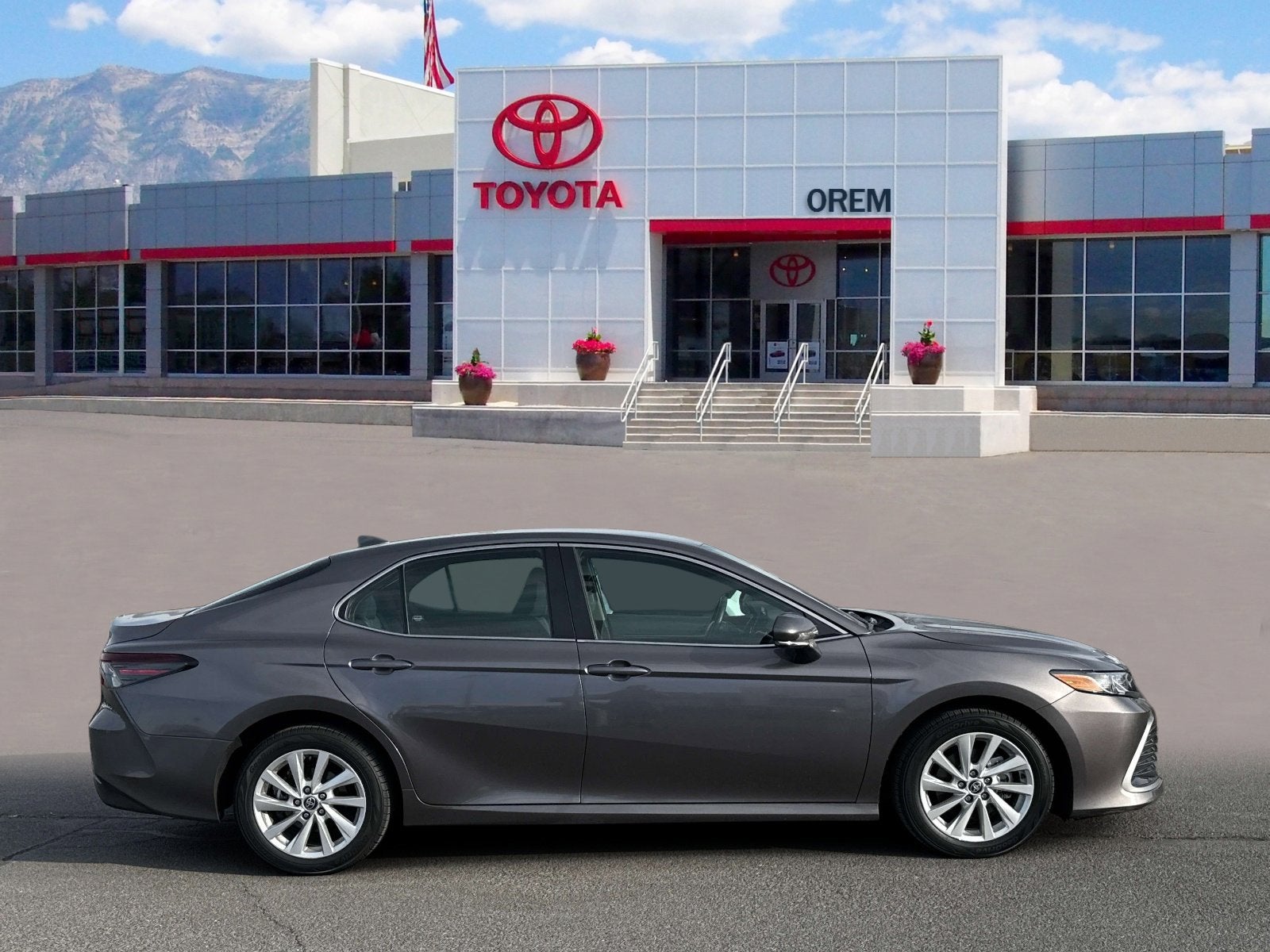 2024 Toyota CAMRY LE