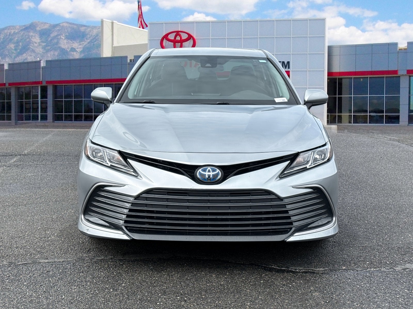2023 Toyota CAMRY Hybrid LE
