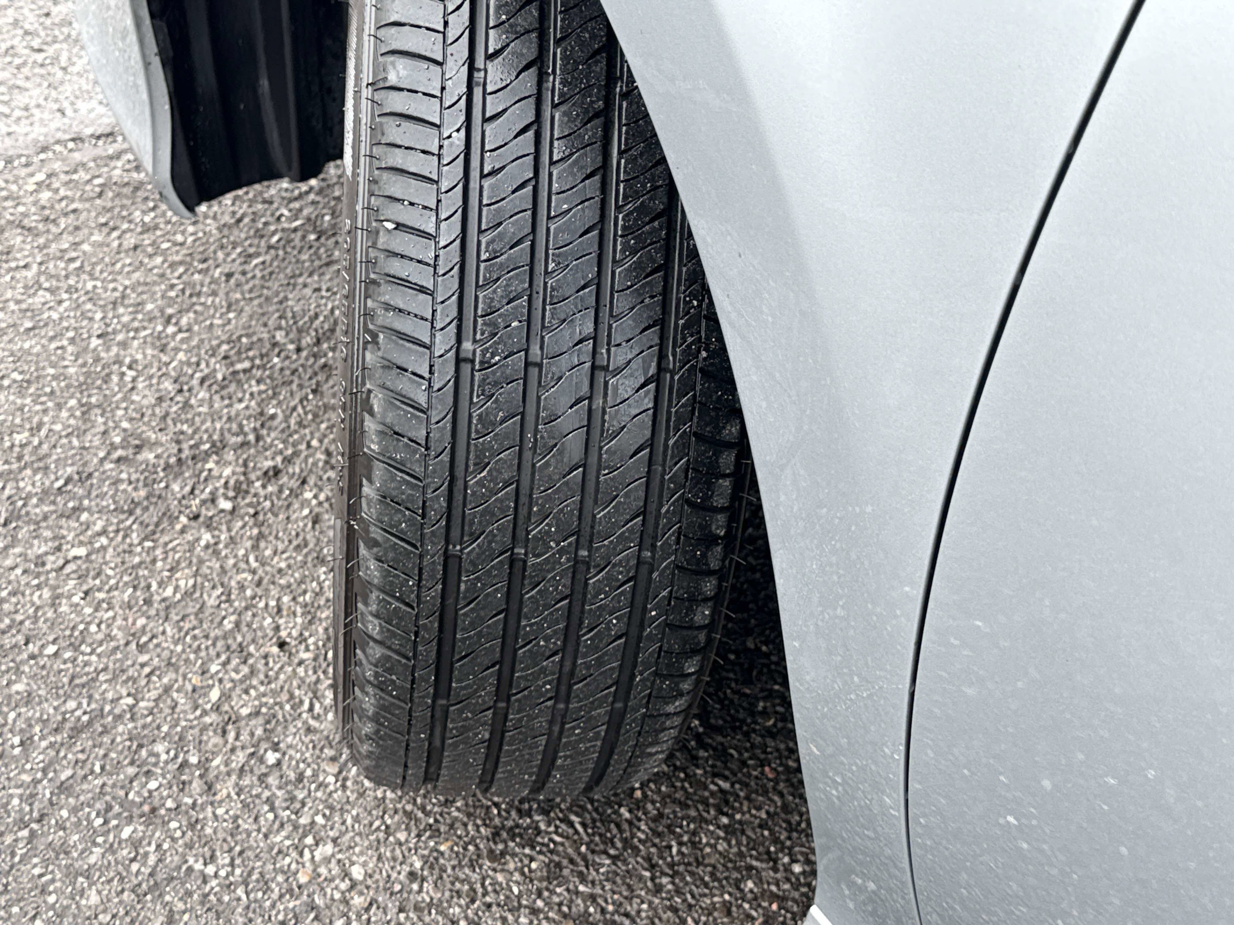 2023 Toyota CAMRY Hybrid LE