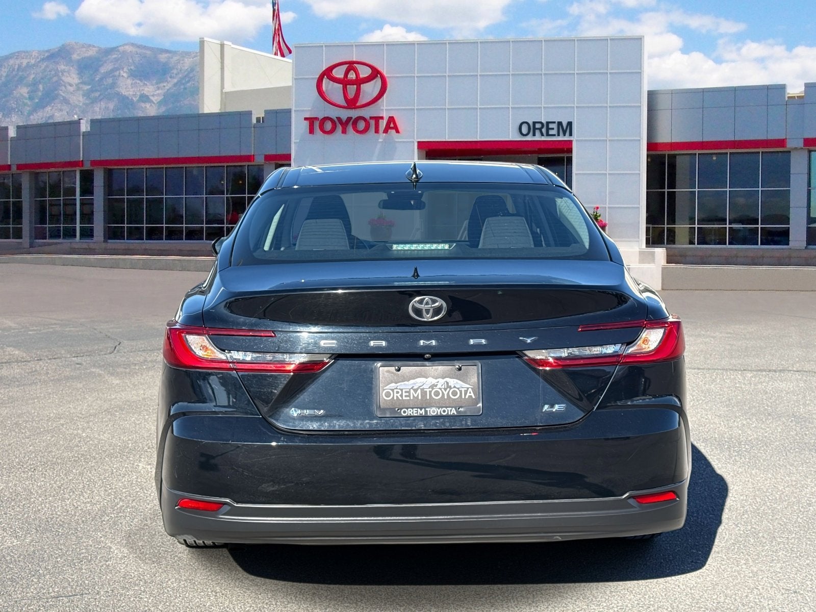 2025 Toyota CAMRY LE