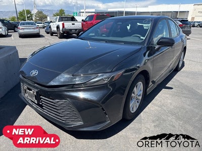 2025 Toyota CAMRY LE