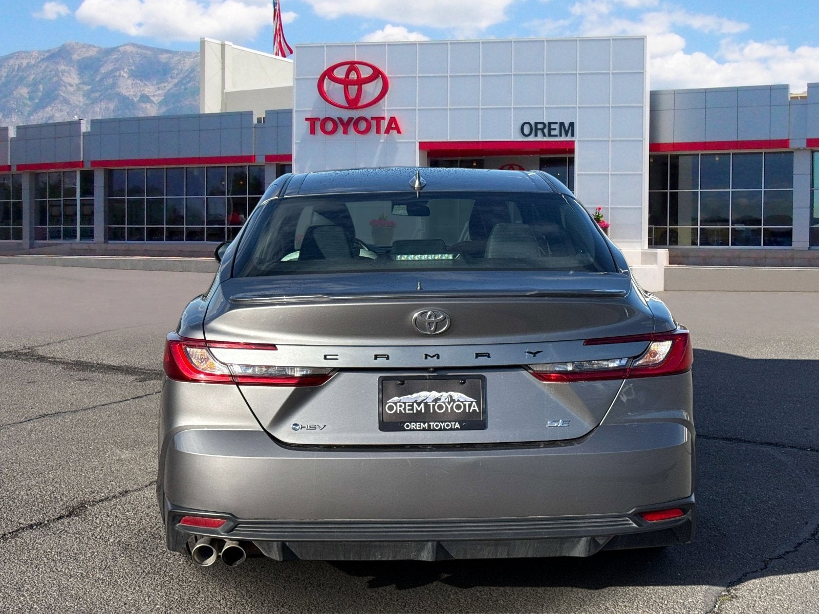 2025 Toyota CAMRY SE