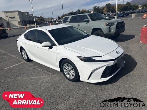 2025 Toyota Camry LE