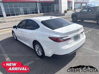 2025 Toyota Camry LE