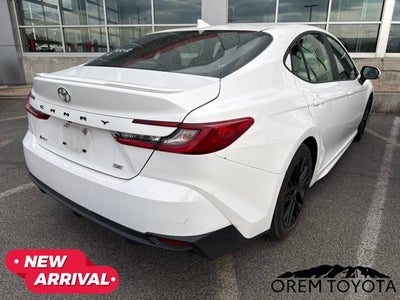 2025 Toyota Camry SE