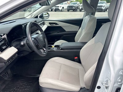 2025 Toyota CAMRY XLE