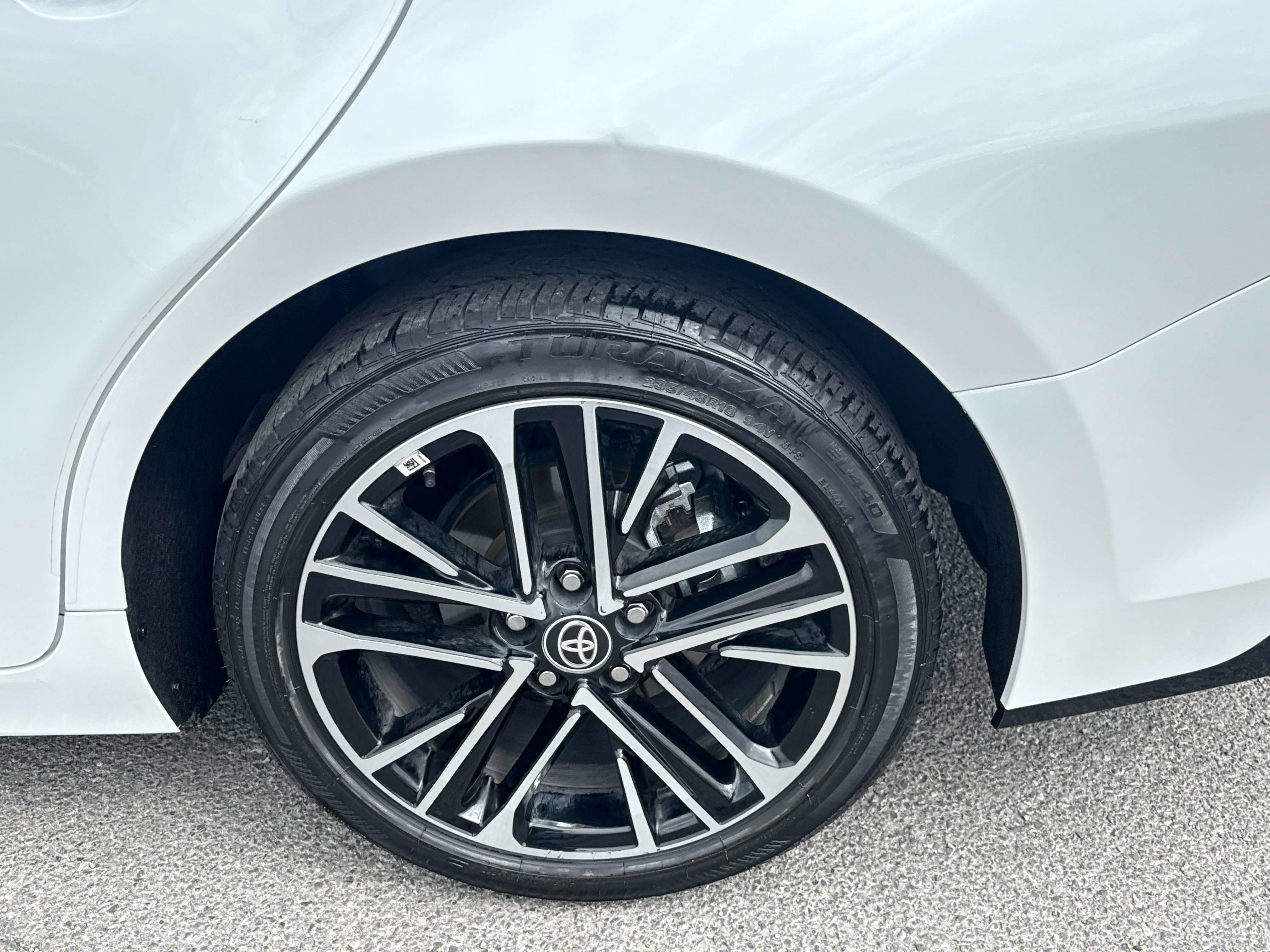 2025 Toyota CAMRY XLE