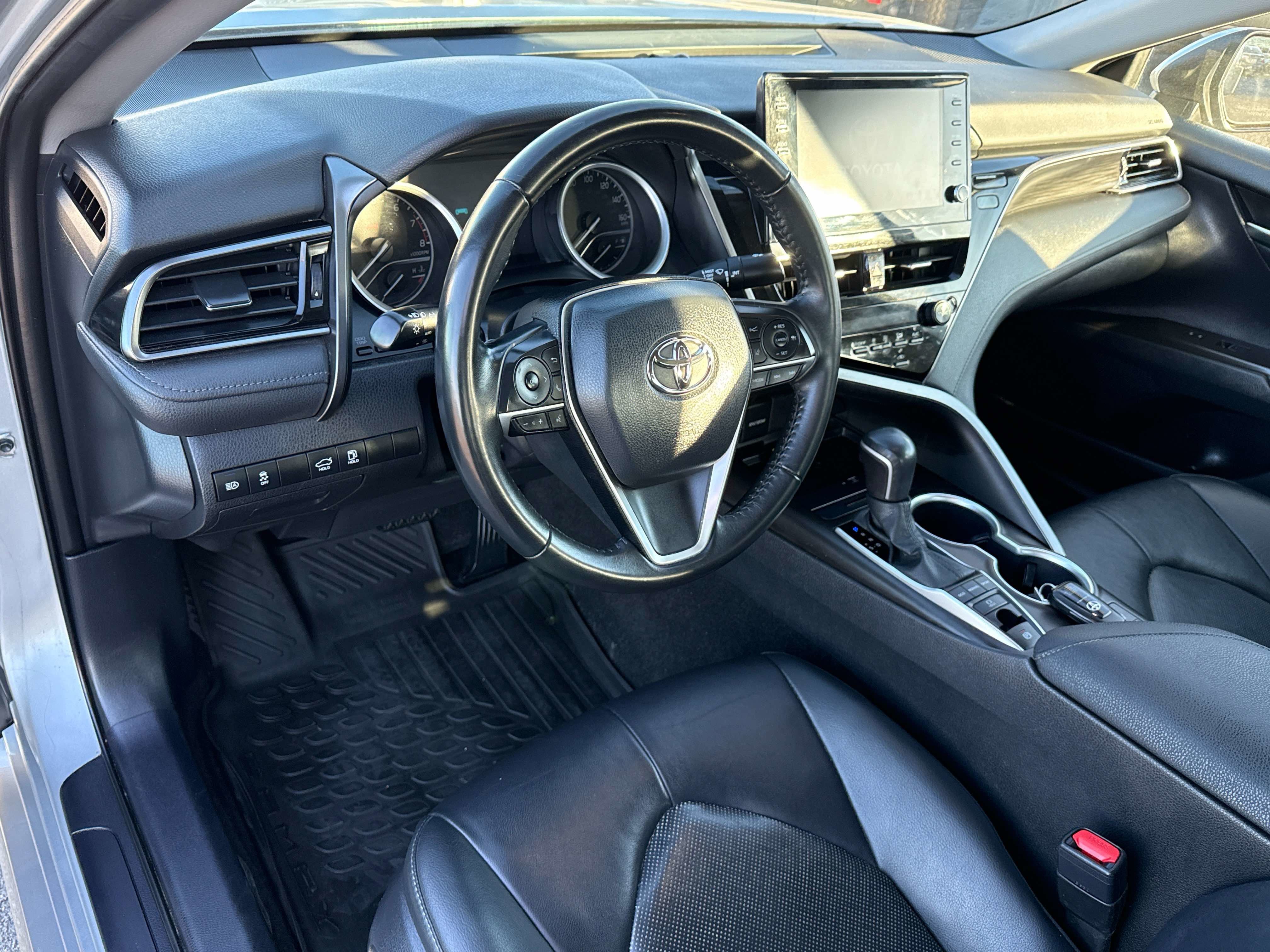 2023 Toyota CAMRY XLE